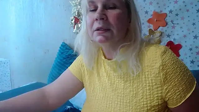 QueenLana webcam