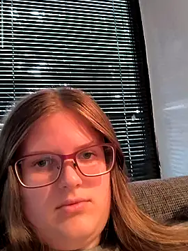 CurvyPaar2 webcam
