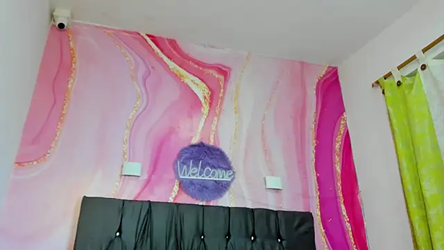 trans_alessandra - Trans_Alessandra's free webcam - UK Sex Cams