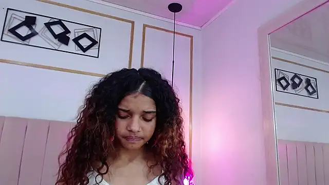 michellelebron - MichelleLebron's free webcam