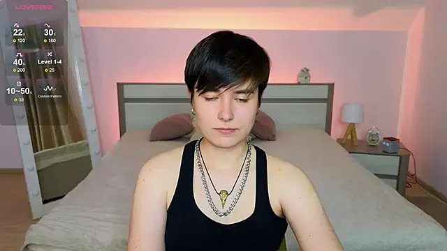 CharlieeAdams webcam