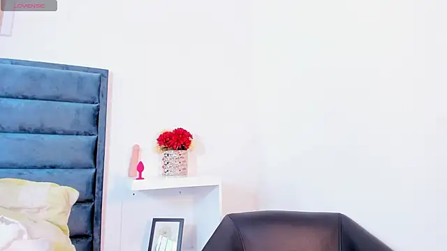 TinaBliss webcam