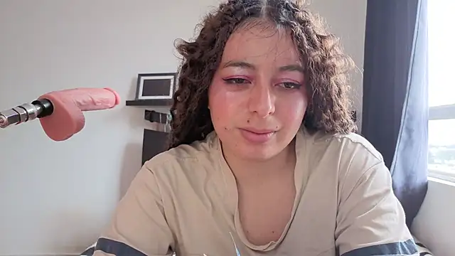 MiaKimky webcam
