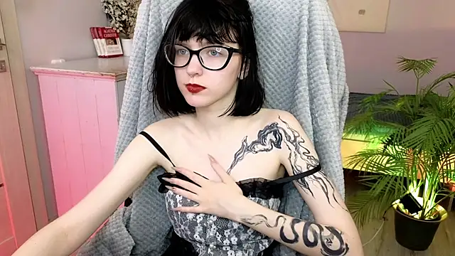HazelTompson webcam