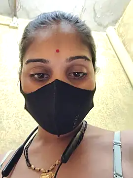 Hi_Radhika webcam