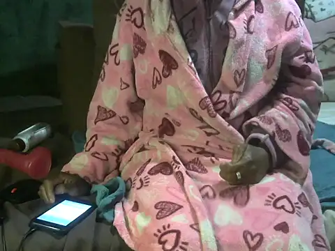 NicoleBitch87 webcam