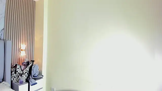 AMELIA_GRAY1 webcam