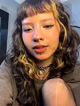 MistyXweet webcam