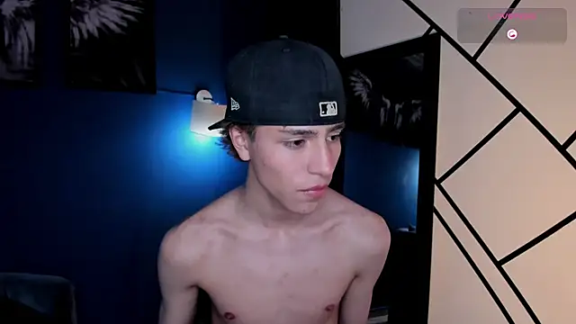 Christopher_77 webcam