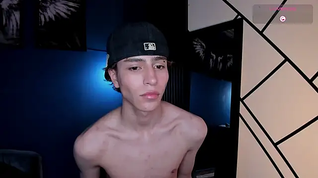 Christopher_77 webcam