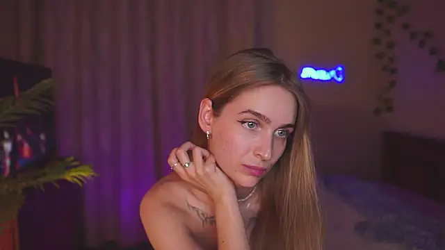  Kamila_icee chat room
