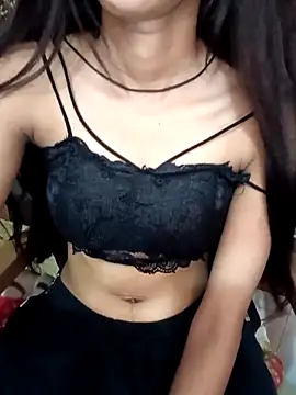 Queen_Pooja7 webcam