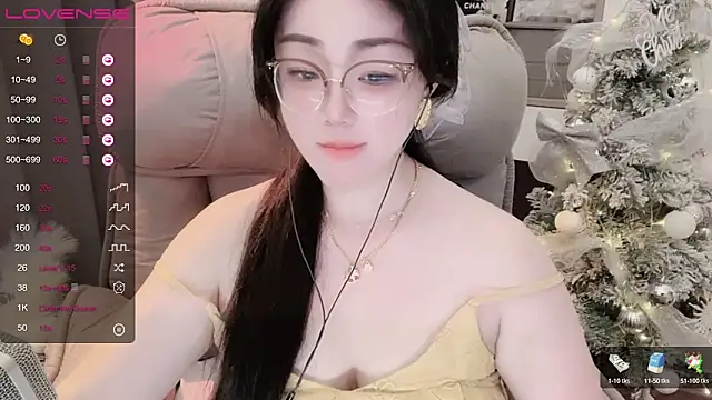 monica-888 - Monica-888's free webcam