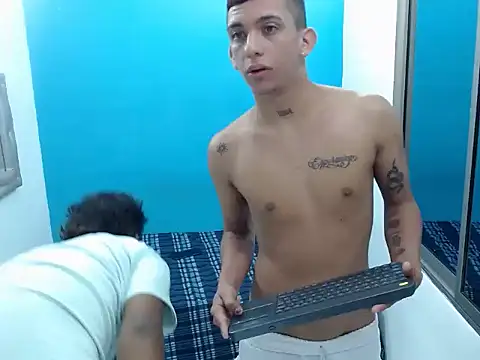 2bad_boys webcam