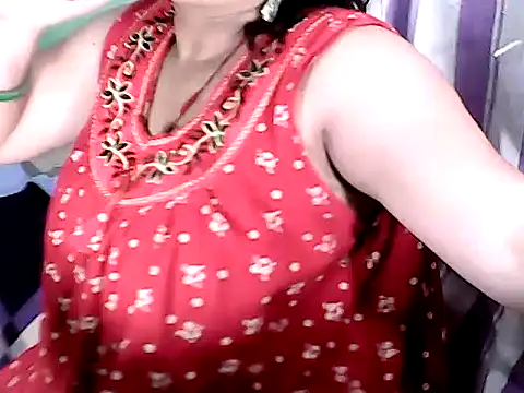 NISHA_JAAN01 webcam