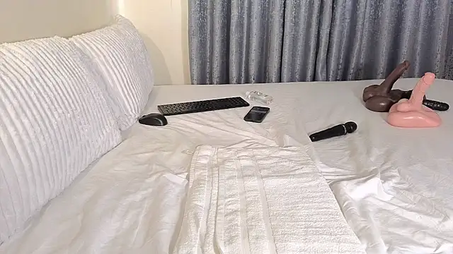 adult cam xxx Elegant Ebony