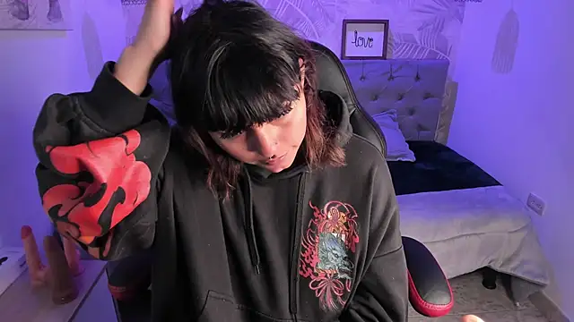 lesliemoon_ webcam