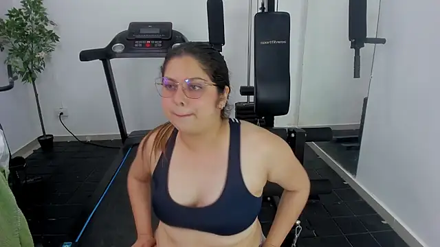 Liz_mannah webcam