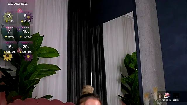 ElsaSolace webcam