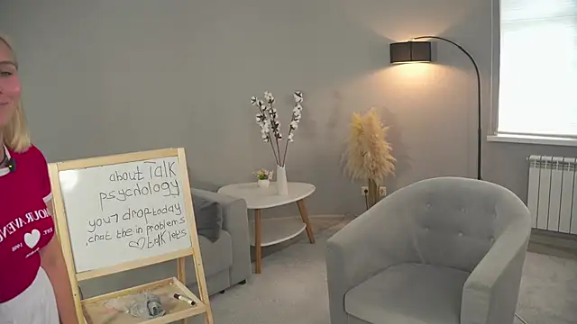 ShariHwang webcam