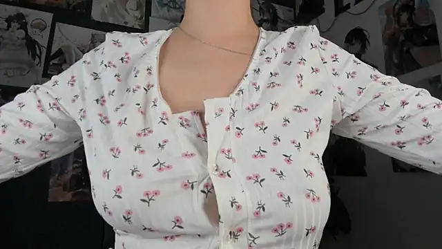 taeni_lara webcam