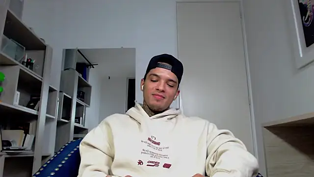 Muzan_Kibutsuji webcam