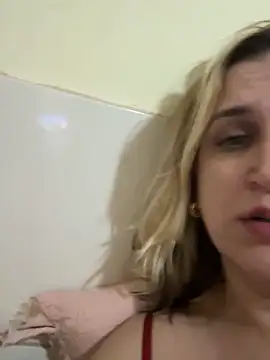 Bia_sexynovaes webcam