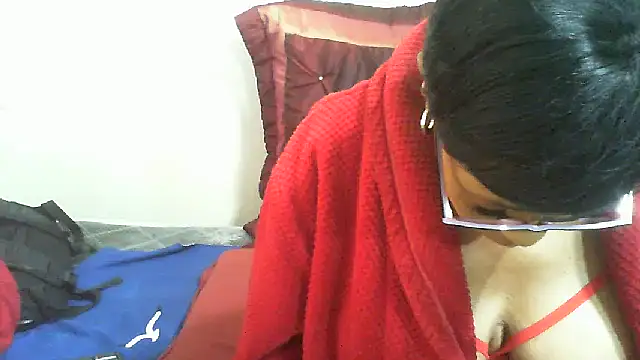 GUCCIMUMMY webcam