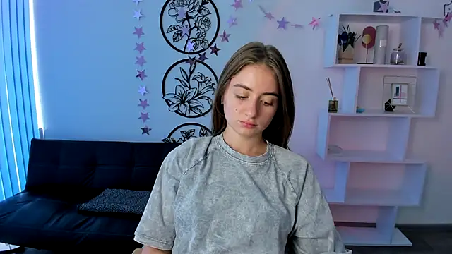 LilyHaart webcam