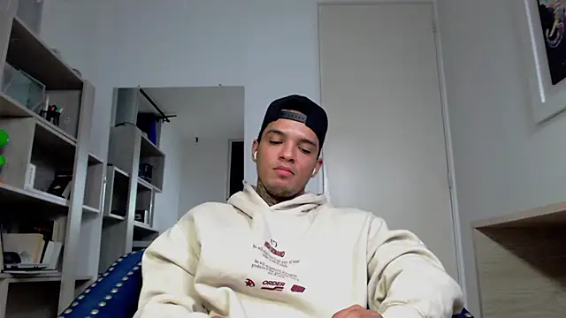 Muzan_Kibutsuji webcam