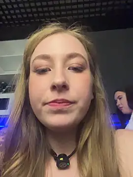 xxx chatroom MiaEuphoria 