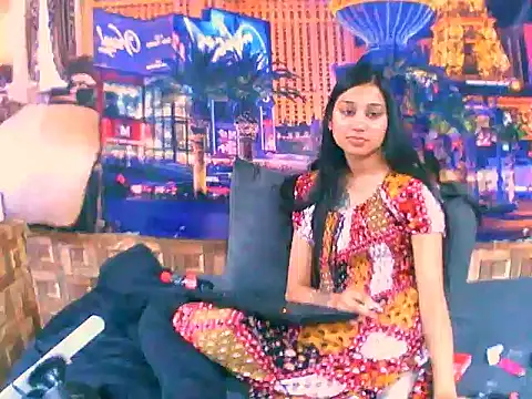 IndianPrettySmile webcam