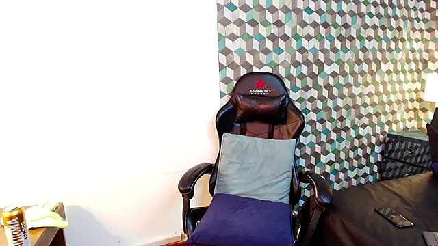 Matthew_Dixonn webcam