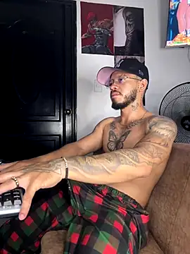 Kenny_zero webcam