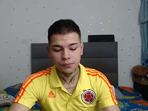 MarceloMilk webcam