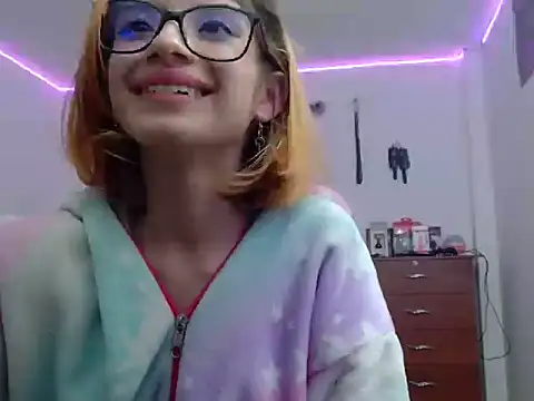 KratosAfroditacs webcam