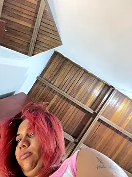 MelissaAGT webcam
