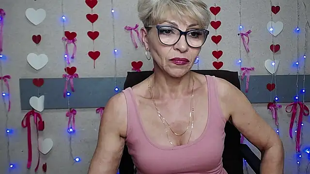 EllaBonito webcam