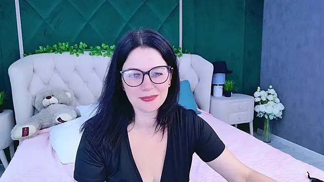 Nina_Stane webcam
