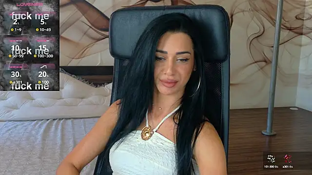 naomiscarlet - NaomiScarlet's free webcam - UK Sex Cams