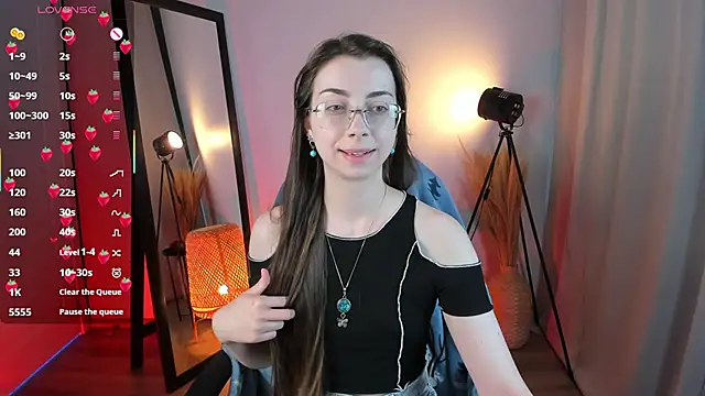 AliceBlaine webcam