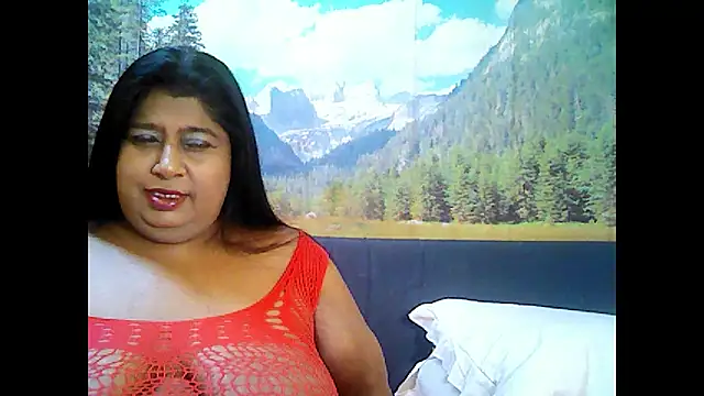 indianhoney694u webcam