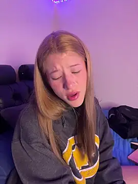 free sex chatroom Ally Sunxx