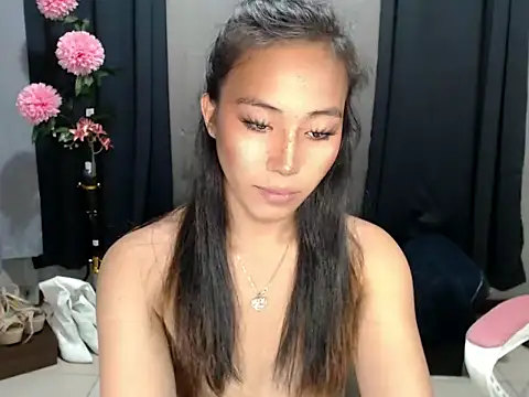 sweetiie_caren webcam