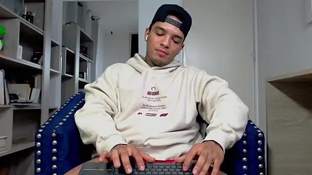 Muzan_Kibutsuji webcam