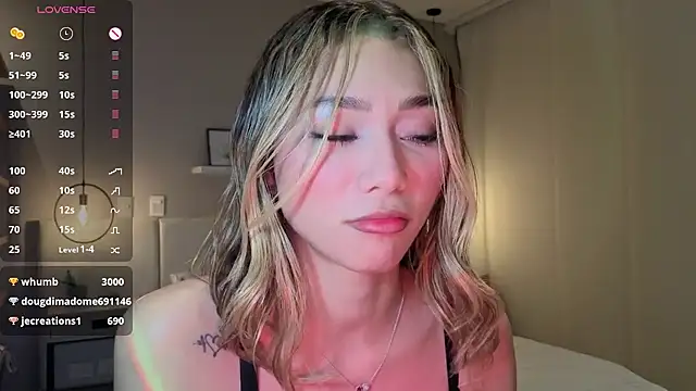AmelieAxie webcam