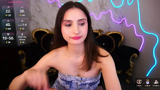 janiefoxy - JanieFoxy's free webcam - UK Sex Cams