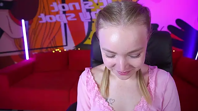 EmilySunshineS webcam