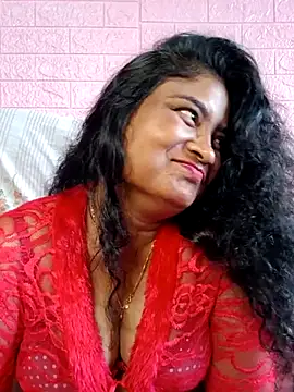 hornyriyanka webcam