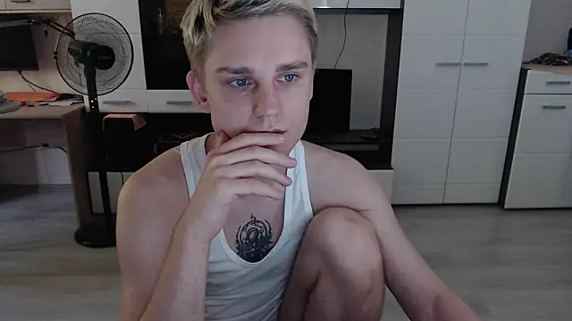 angryzan webcam